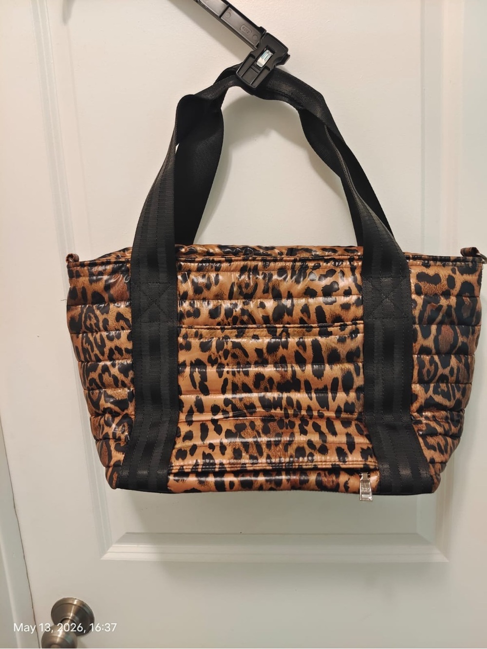 NWOT THINK ROYLN Jr. Jetset Wingman Tote Bag Leopard back luggage sleeve - Picture 7 of 12